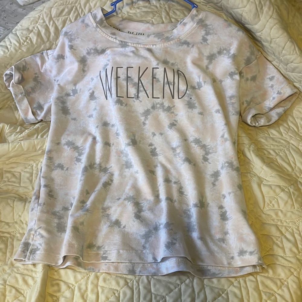 Short sleeve sweater shirt